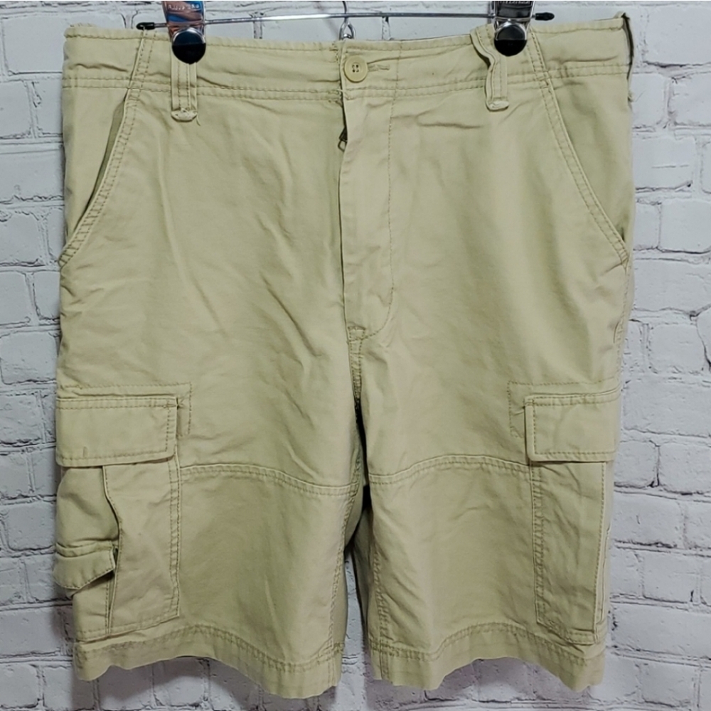 WONDERWALL Men's Broken-in Cargo Shorts